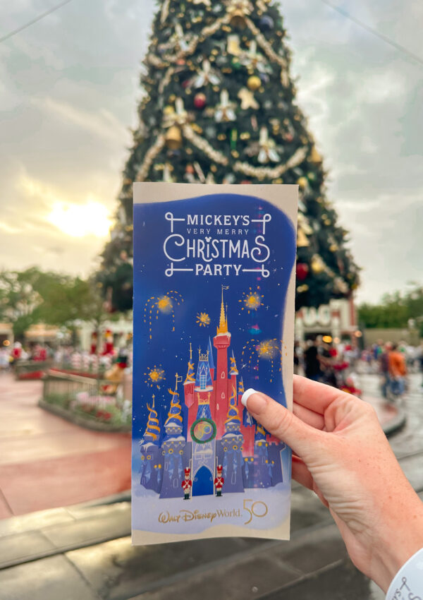 Mickey’s Very Merry Christmas Party Review