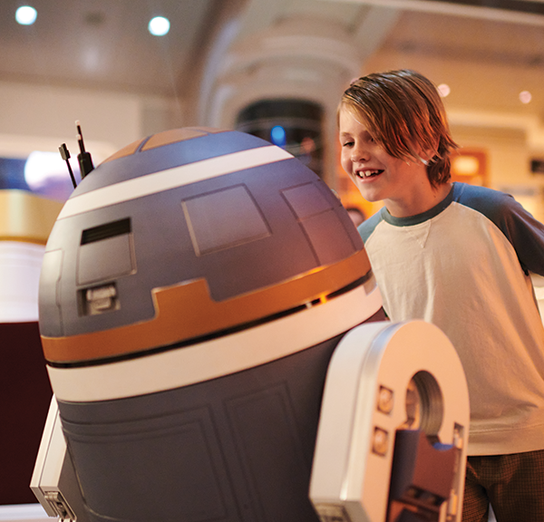 Annual Passholders: Save 30% on Select Star Wars: Galactic Starcruiser Voyages This Spring and Summer