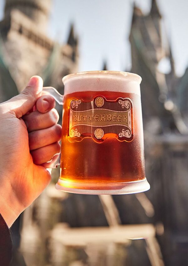 Celebrate Butterbeer Season in “The Wizarding World of Harry Potter”!
