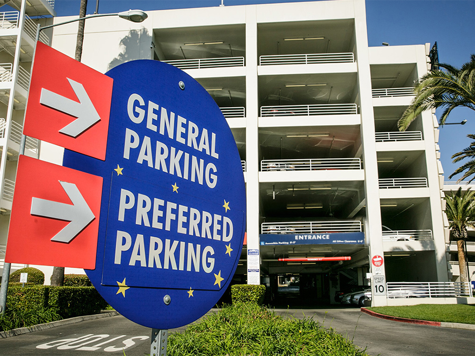 Parking signage at Universal CityWalk Hollywood,