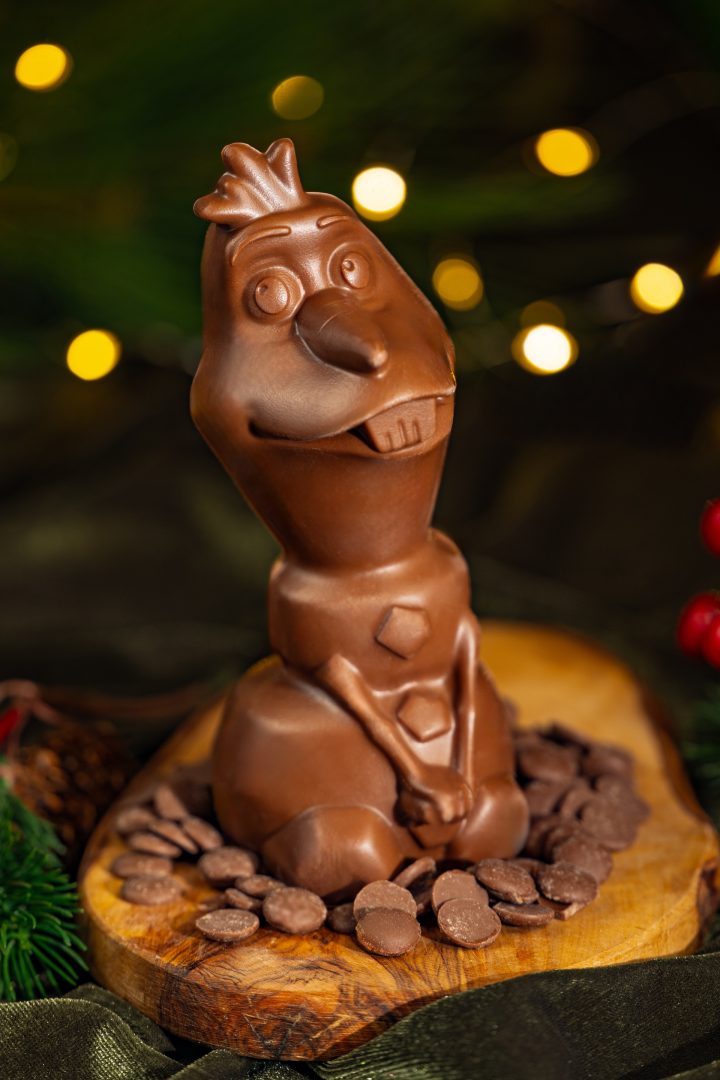 Milk Chocolate Olaf: Hollow milk chocolate figure 