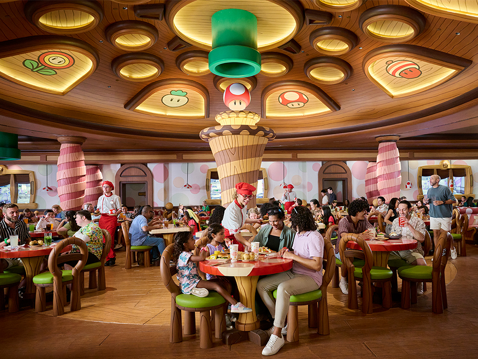 The interior of Toadstool Cafe in SUPER NINTENDO WORLD