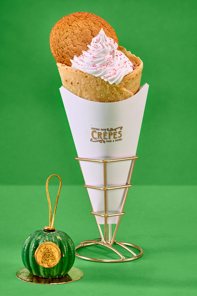 A Snickerdoodle Crepe available from Central Park Crepes in Universal Studios Florida